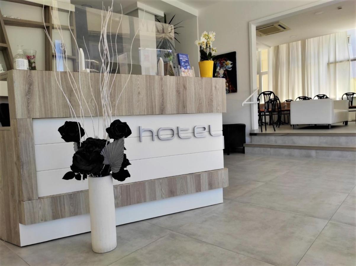 Hotel Madrid Rimini Dış mekan fotoğraf
